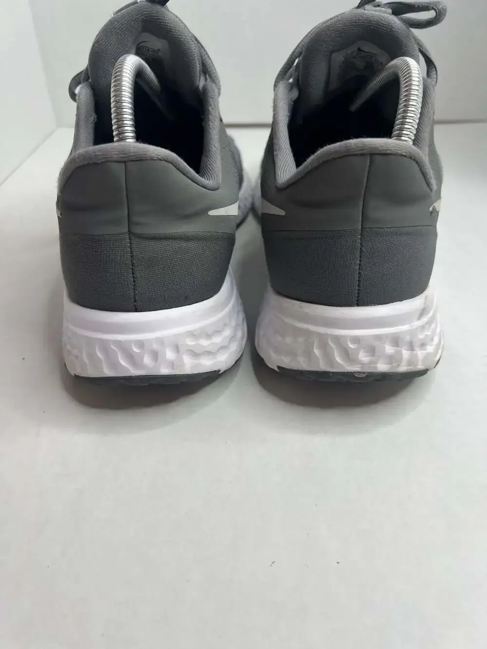 Nike Revolution 5 Running Shoes Cool Grey BQ6714-002 Women's Size 9